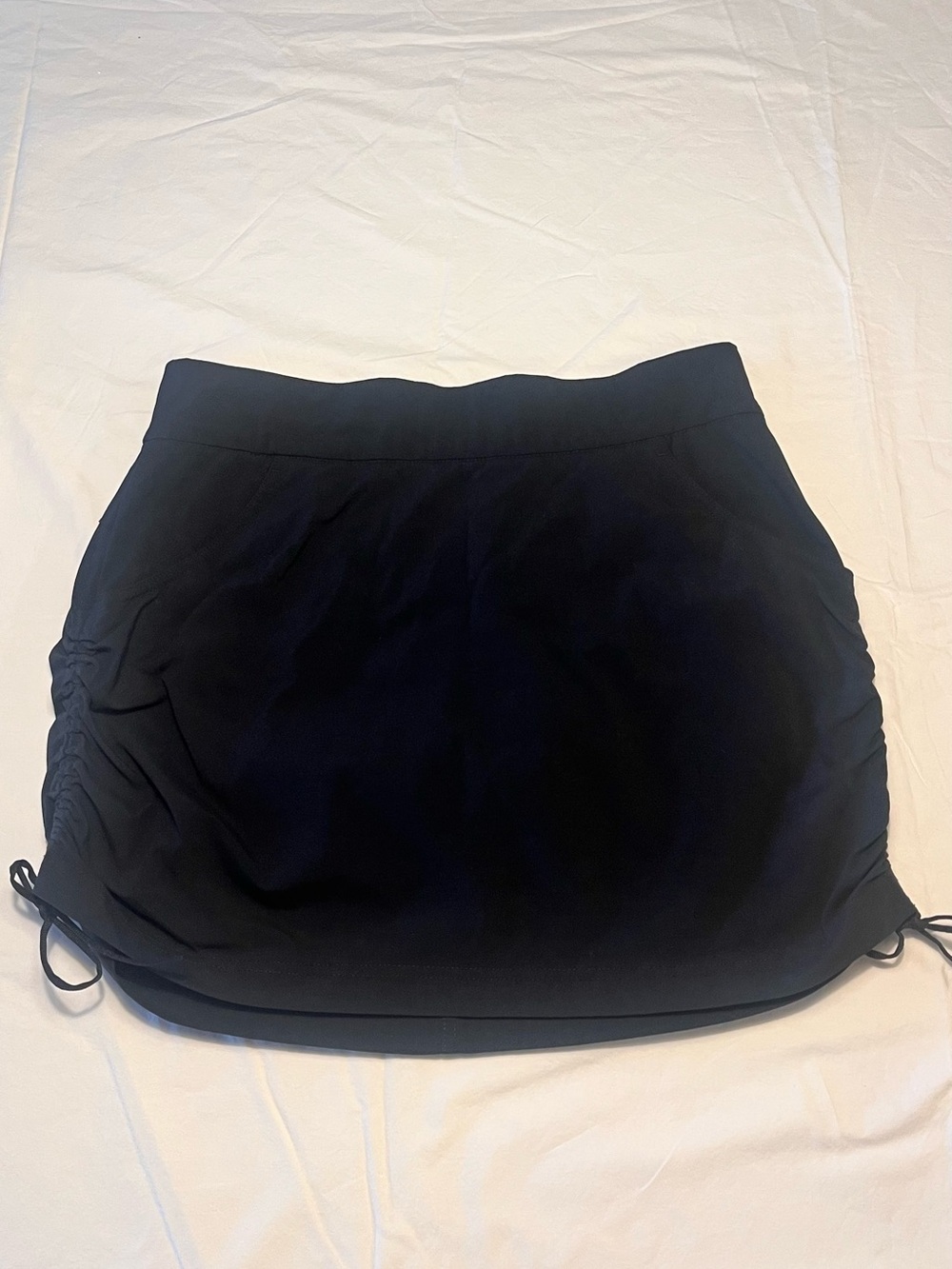 Columbia Black All Seasons Active Skort Drawstring Ruched Hiking | Size M